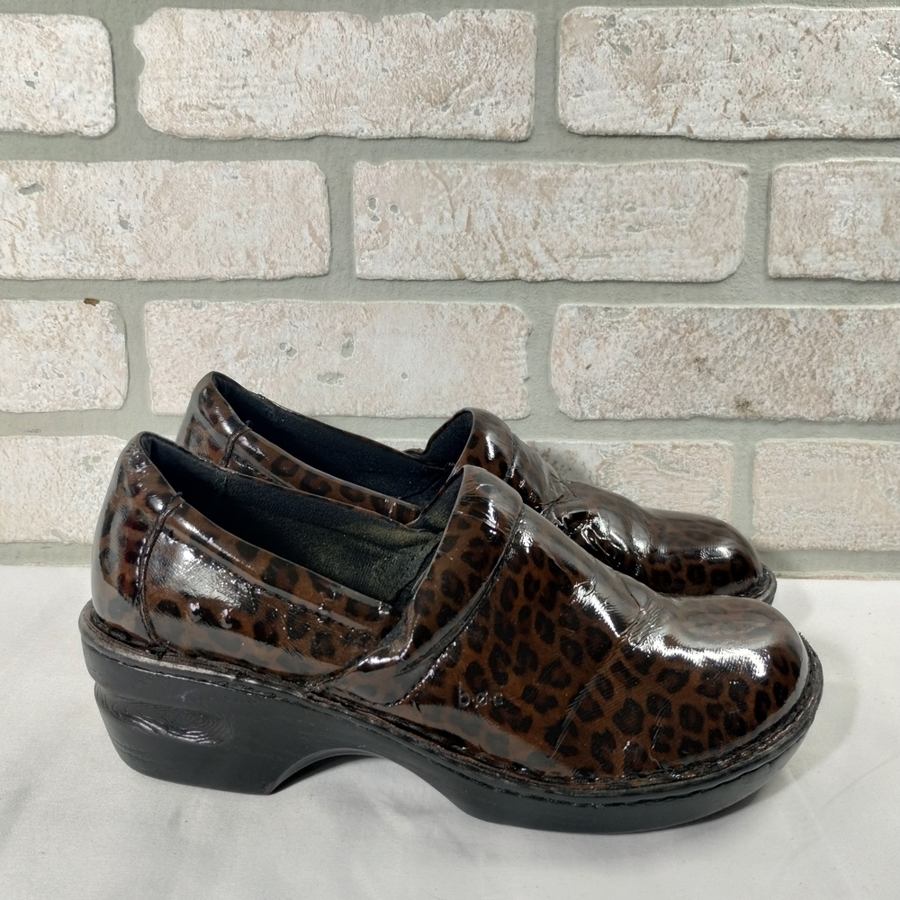 Born Slip On Wedge Clogs Size 9 Glissy Brown Black Leopard Print Boho Chic